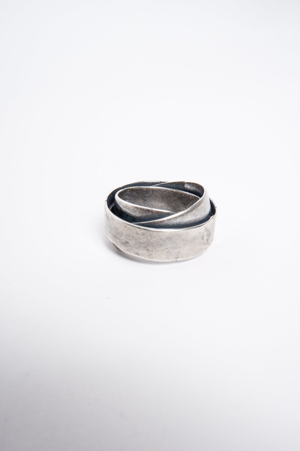 Buy the GOTI AN504 Ring at Intro. Spend £50 for free UK delivery. Official stockists. We ship worldwide.