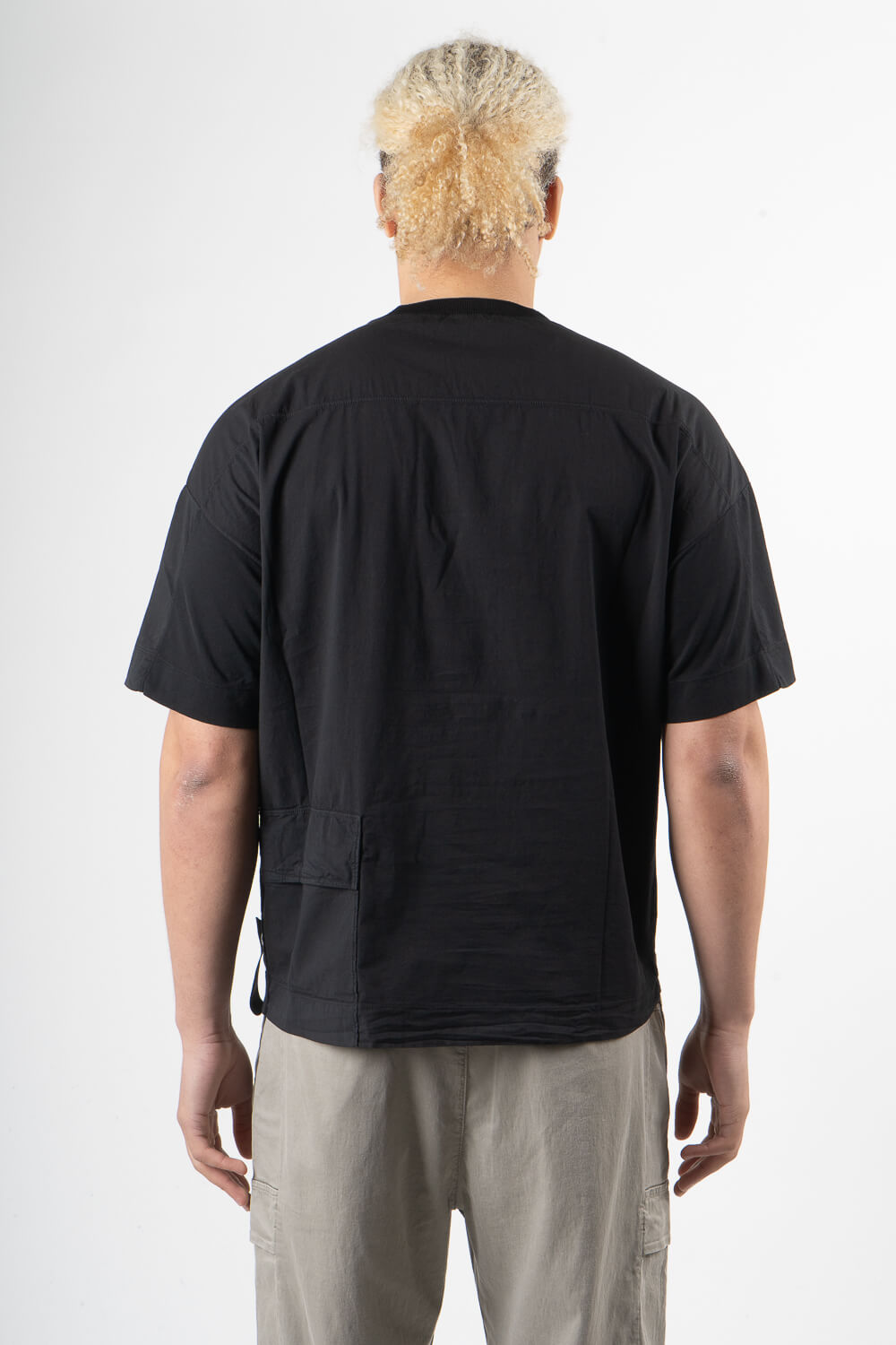 Back Pocket Contrast Fabric T-Shirt Black