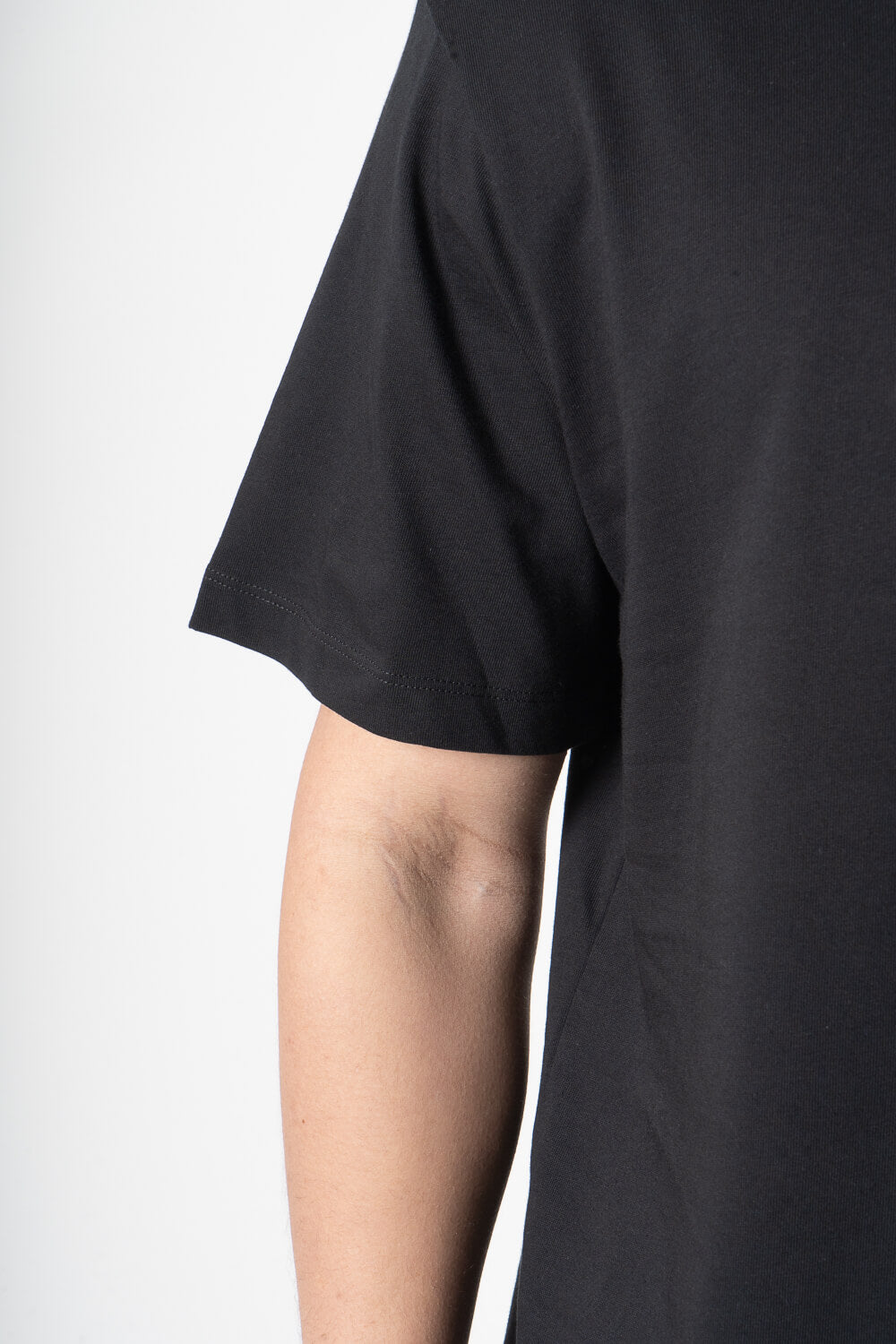 Bear Barrow Print T-Shirt Black