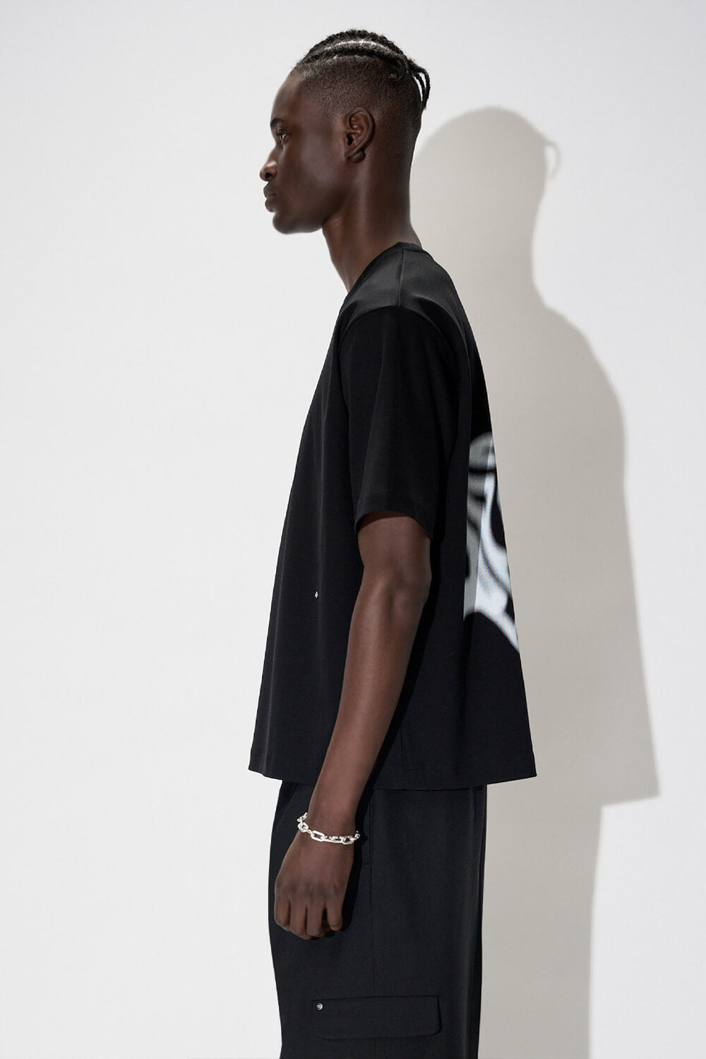 Blurred Back Logo Crewneck T-Shirt Black