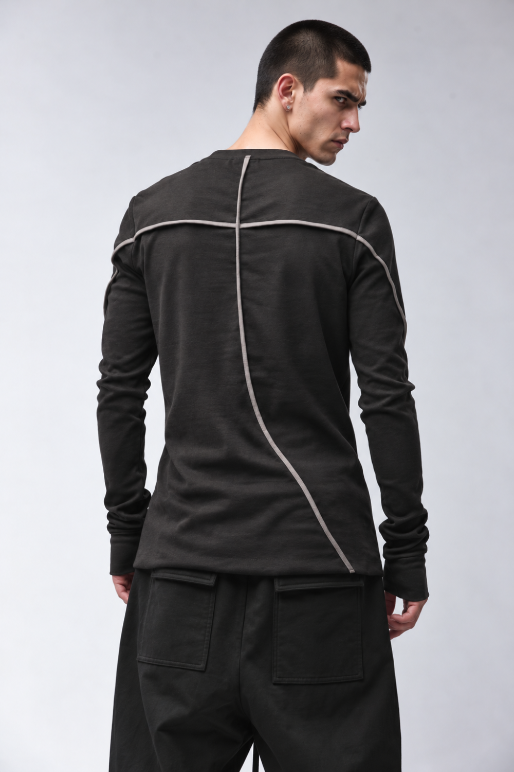 M TS 960 Cotton Blend Long-Sleeve T-Shirt W/ Thumbhole Detail Black