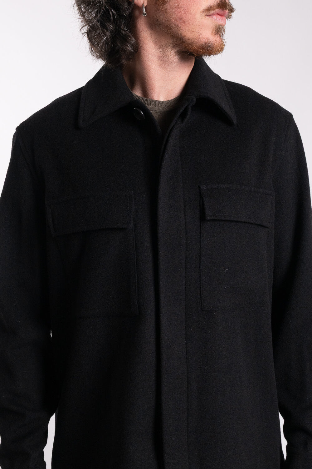 Cashmere Front Pocket Overshirt Black