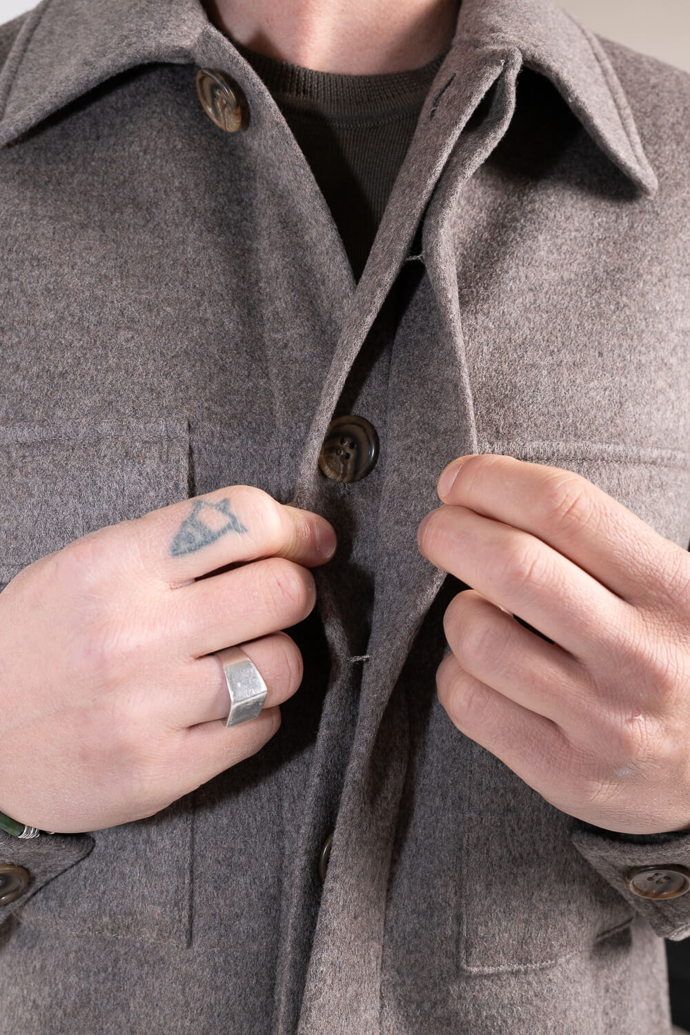 Cashmere Front Pocket Overshirt Dark Sand