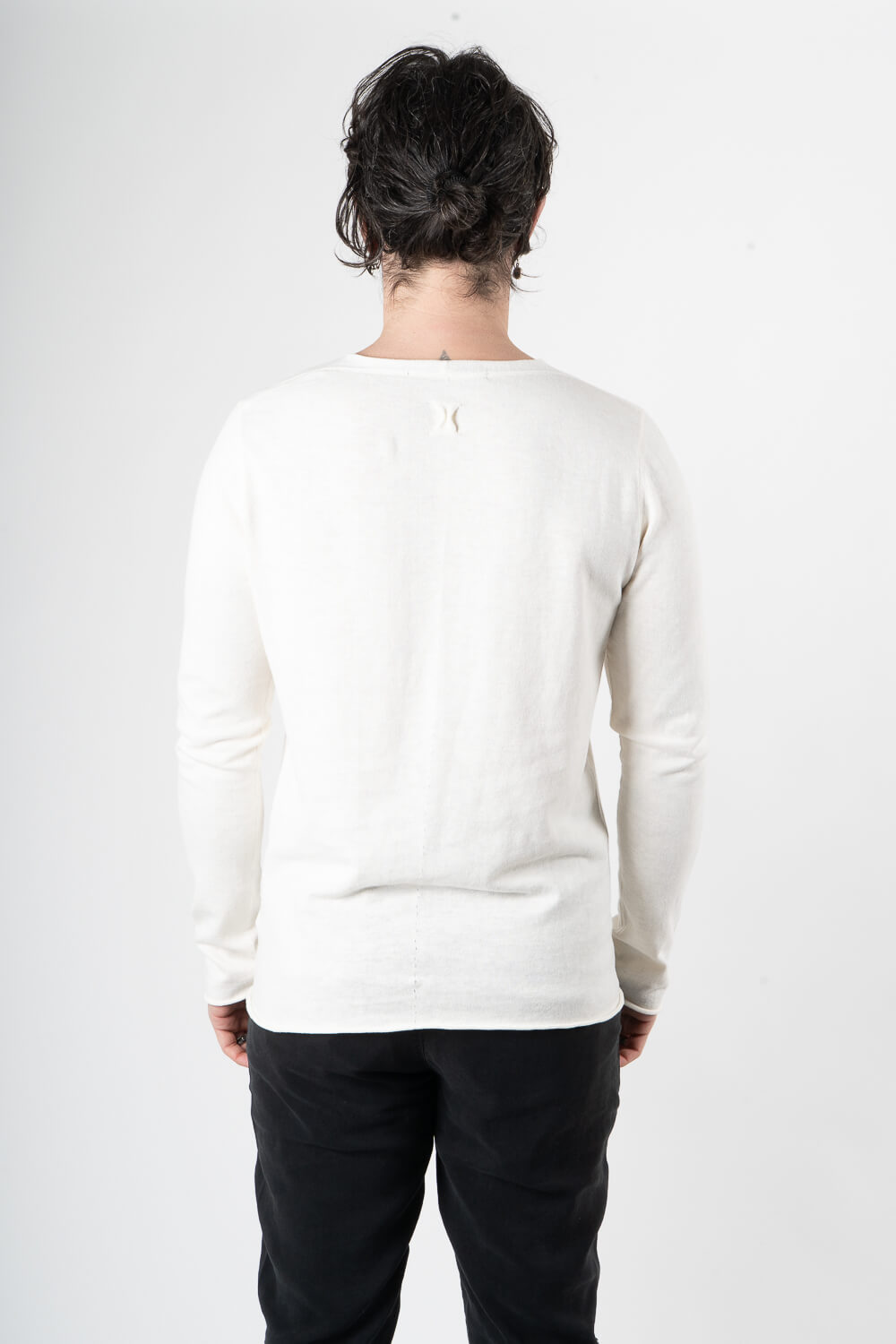 Cotton/Linen Raw Neck L/S T-Shirt Cream