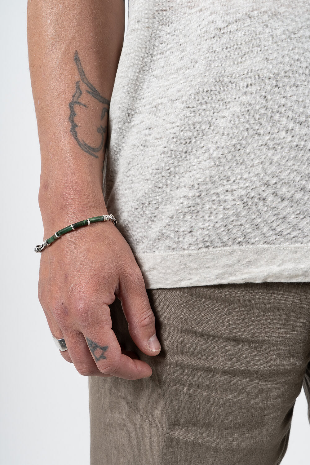 Cotton/Linen Shoulder Detail Inserts T-Shirt Stone