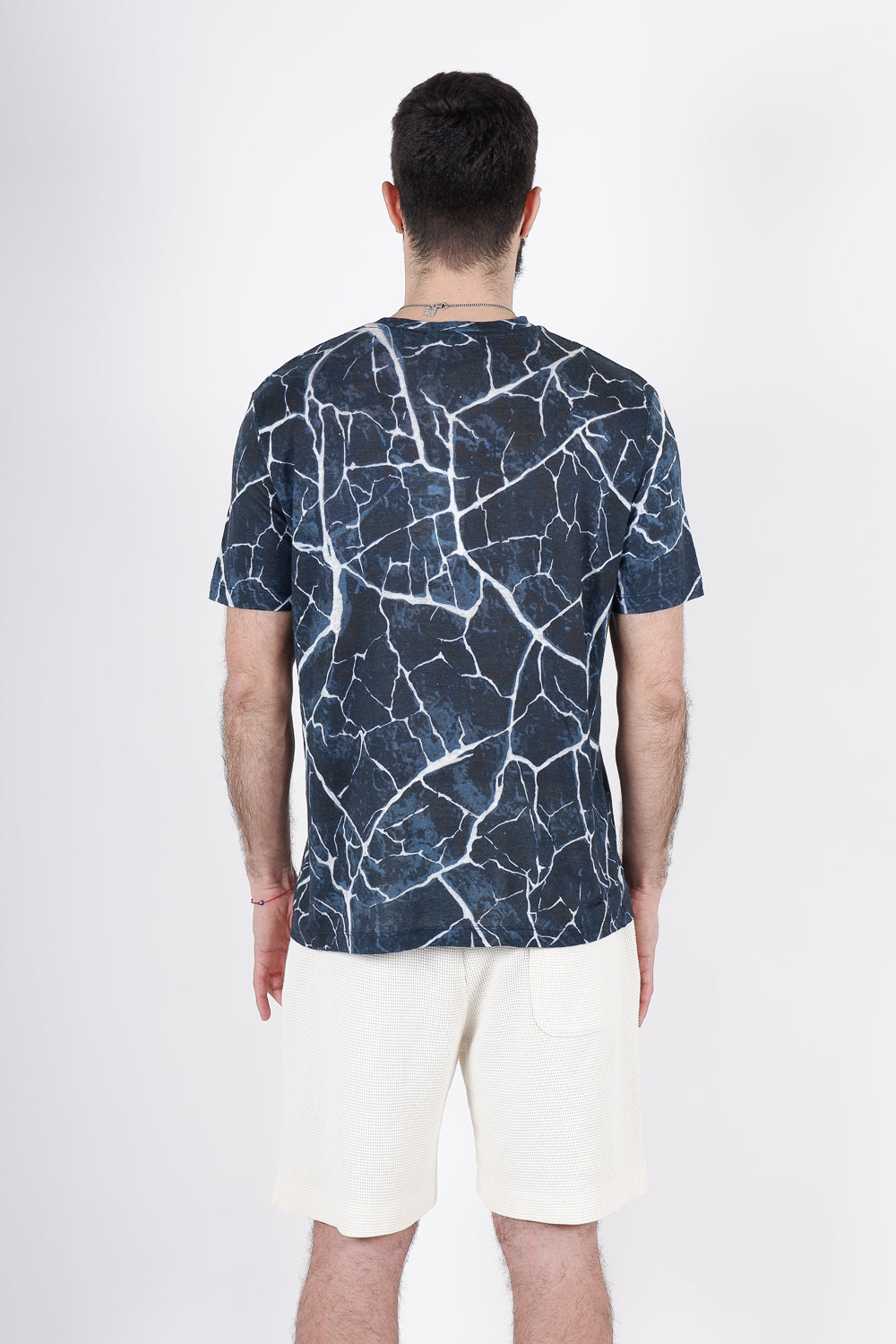 Buy the Daniele Fiesoli Cracking Earth Print Linen T-Shirt in Blue at Intro. Spend £50 for free UK delivery. Official stockists. We ship worldwide.