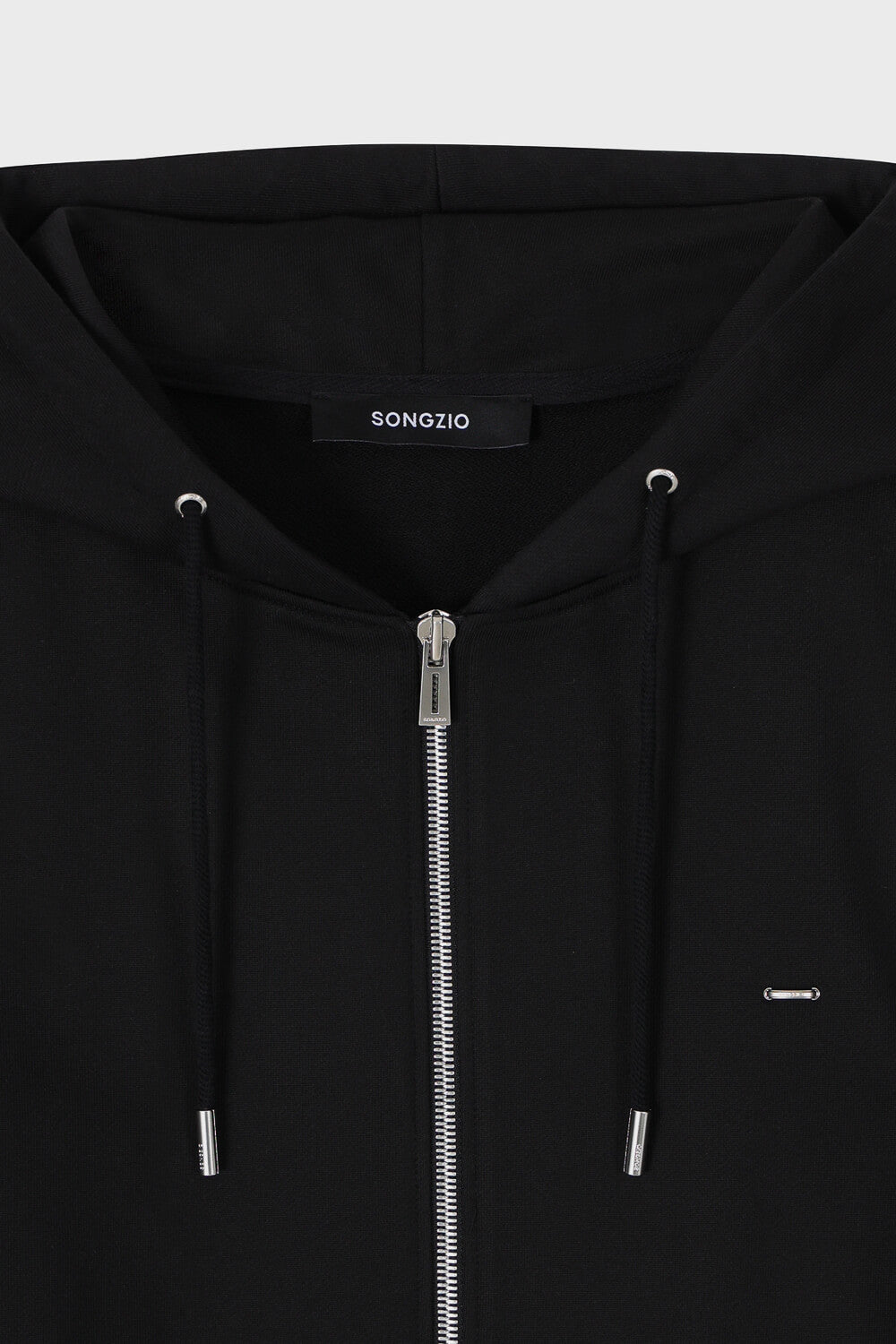 Embroidered Sleeveless Zip-Up Jacket Black