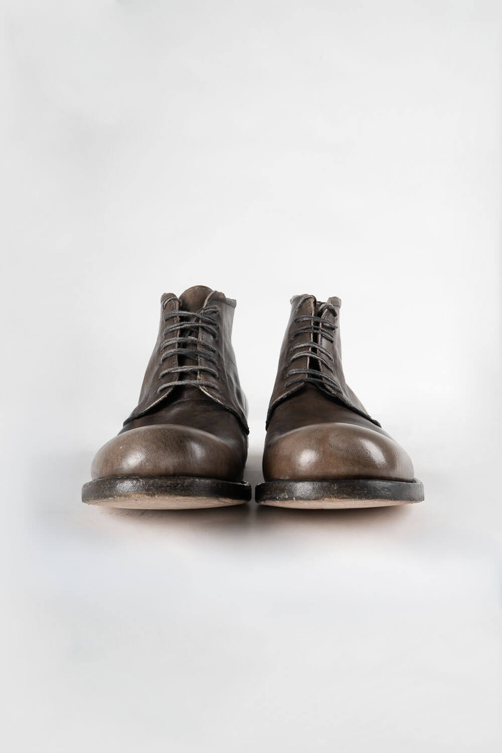 Fade Effect Italian Bufallo Leather Boot Black/Brown