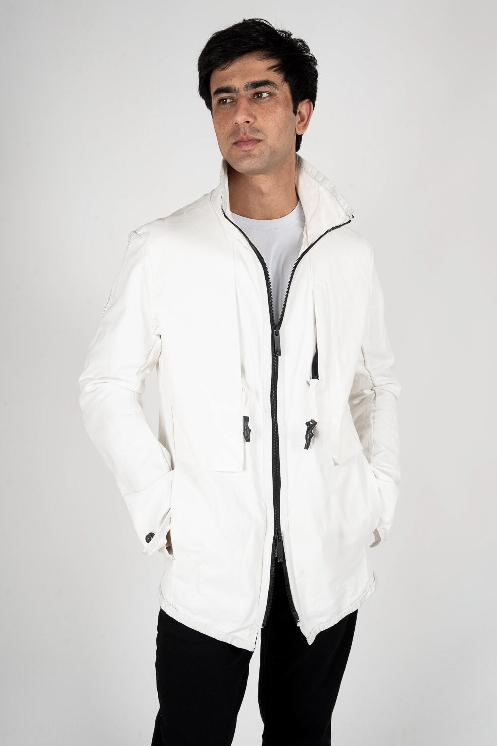 Gusset Zip-Up Pocket Detail Jacket White