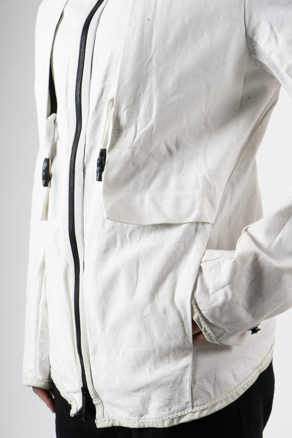 Gusset Zip-Up Pocket Detail Jacket White