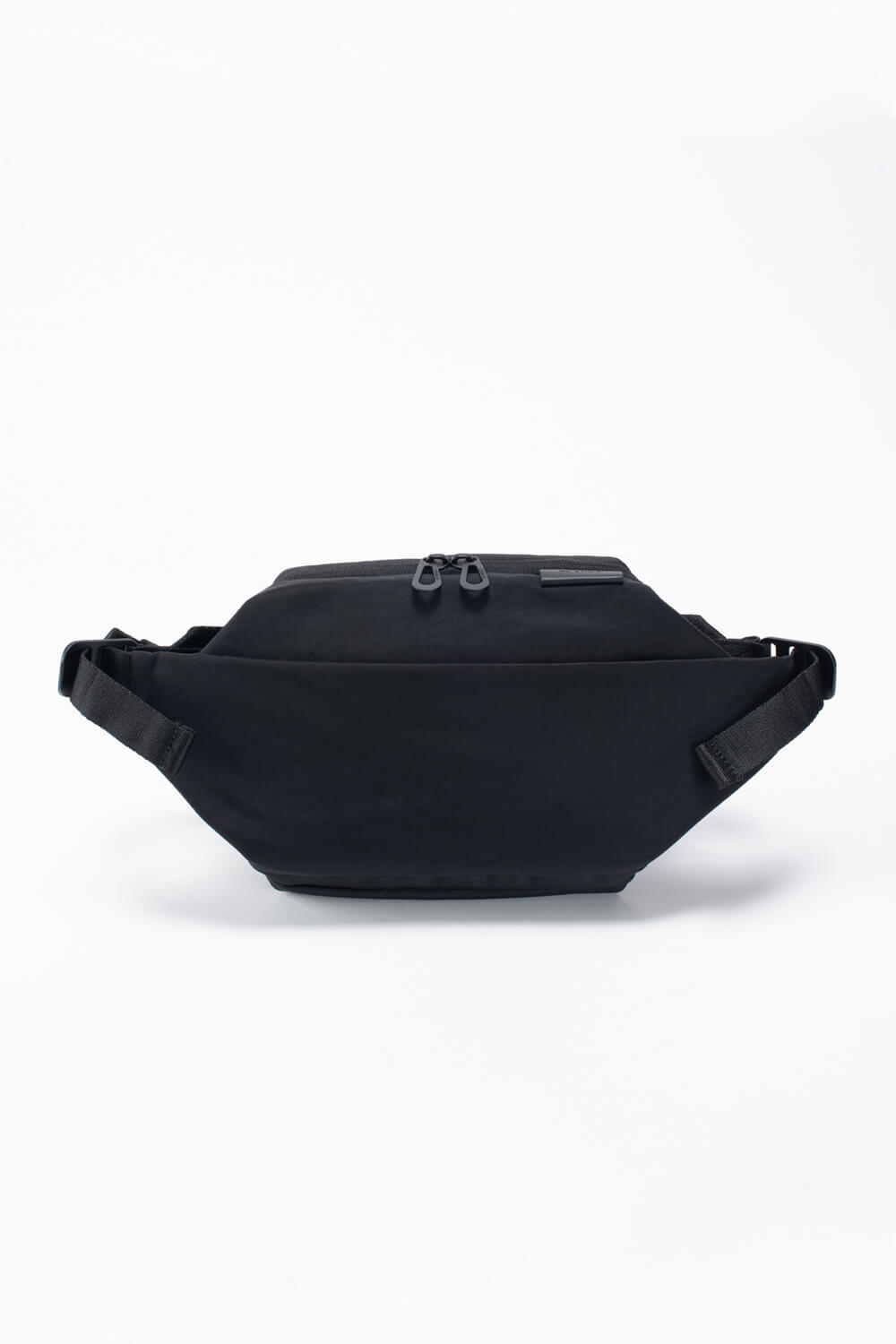 Isarau S MemoryTech Crossbody Bag Black