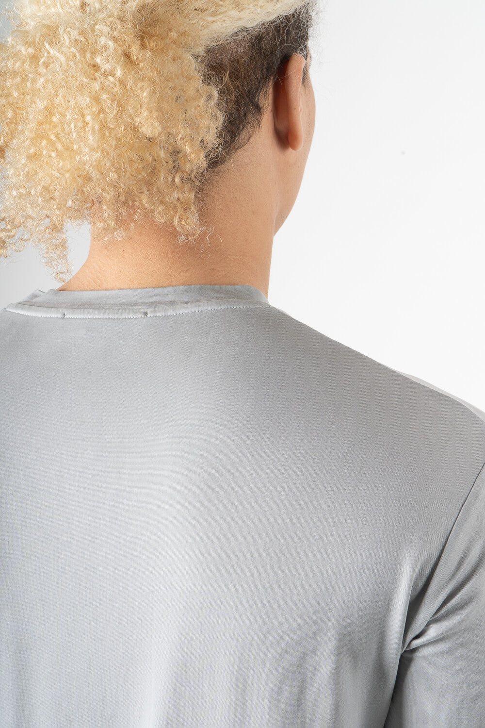 Italian Pure Silk Round Neck T-Shirt Light Grey