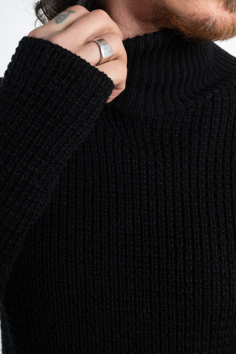 Lana Virgin Wool Cable Roll Neck Black