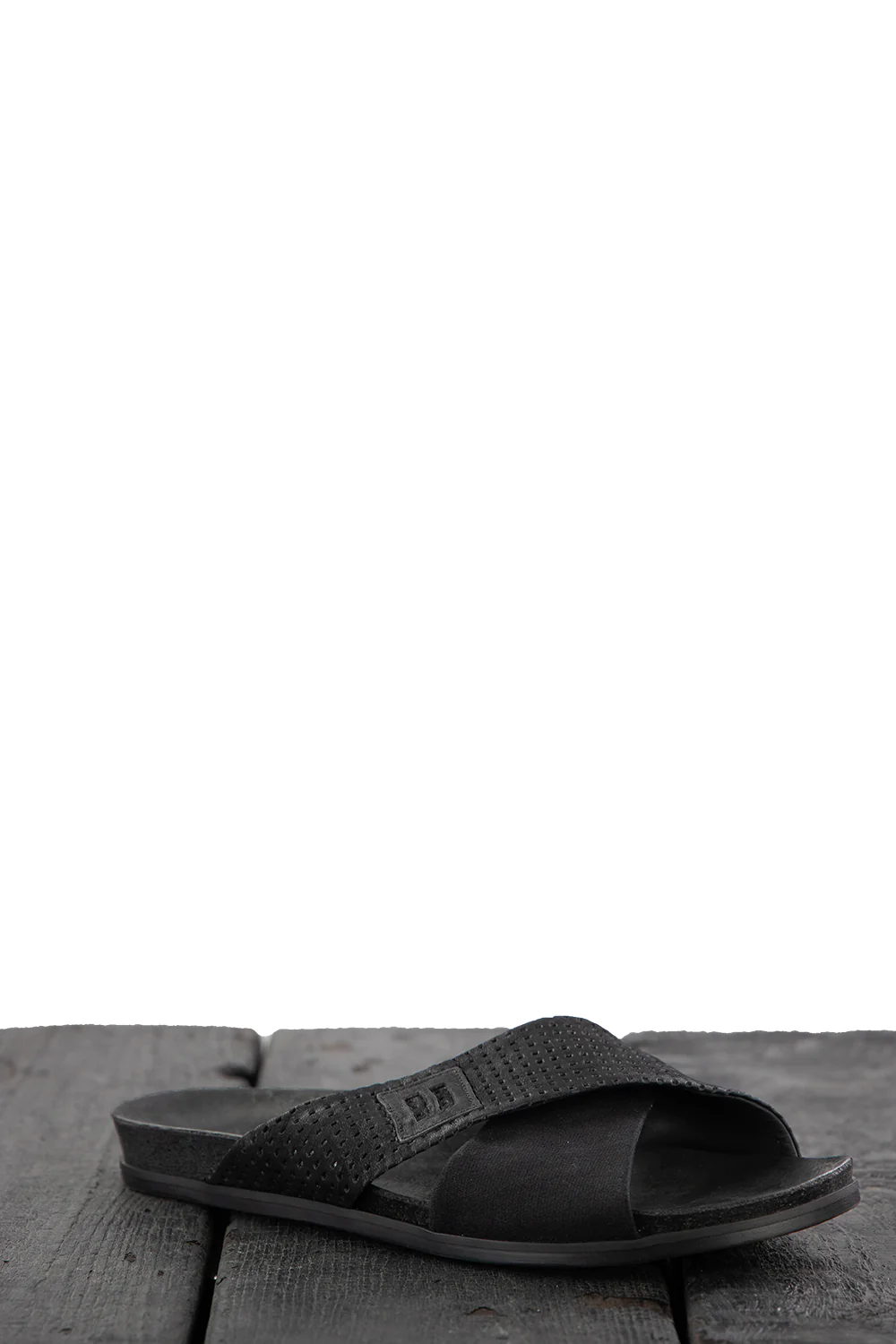 Buy the Hannes Roether Leather Crossover Sandal in Black at Intro. Spend £50 for free UK delivery. Official stockists. We ship worldwide.