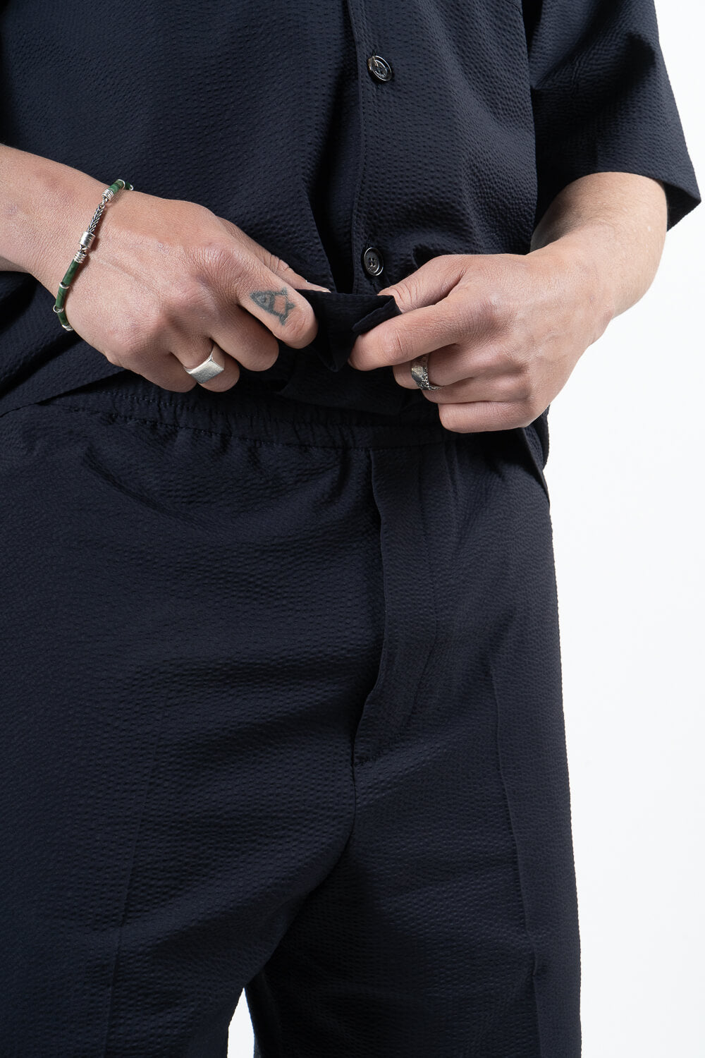 Leo Seersucker Short Navy Blue