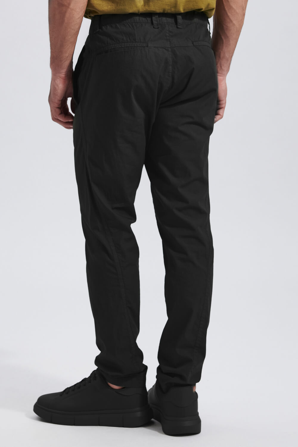 Lightweight Cotton Chino Black