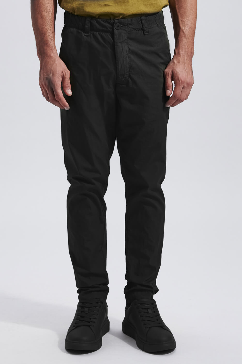 Lightweight Cotton Chino Black