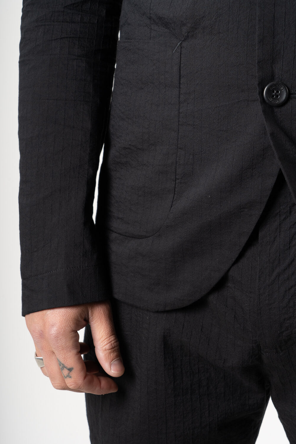 Lightweight Cotton Fine Striped Front Pocket Blazer Black
