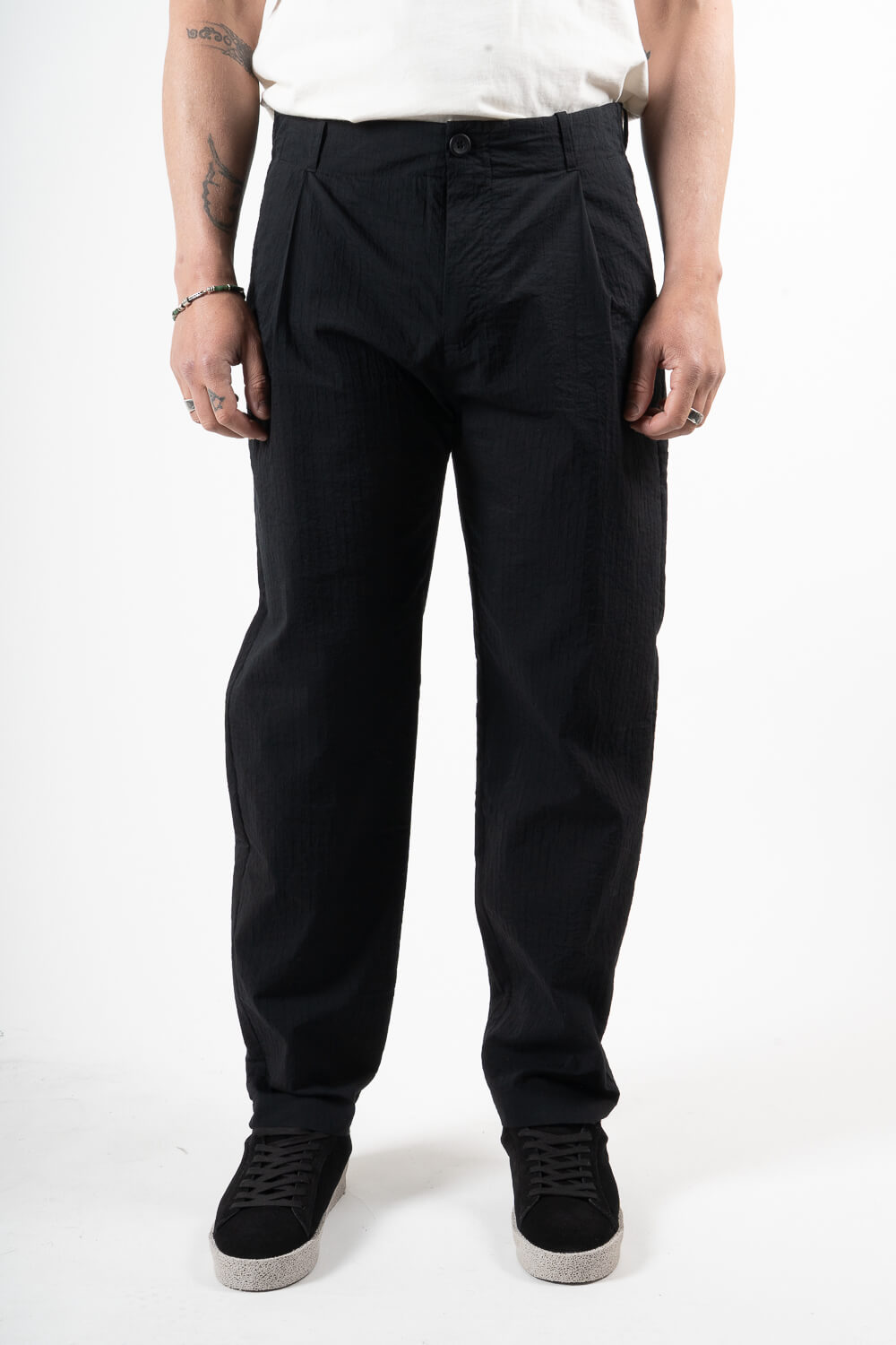 Lightweight Cotton Fine Striped Trousers Black