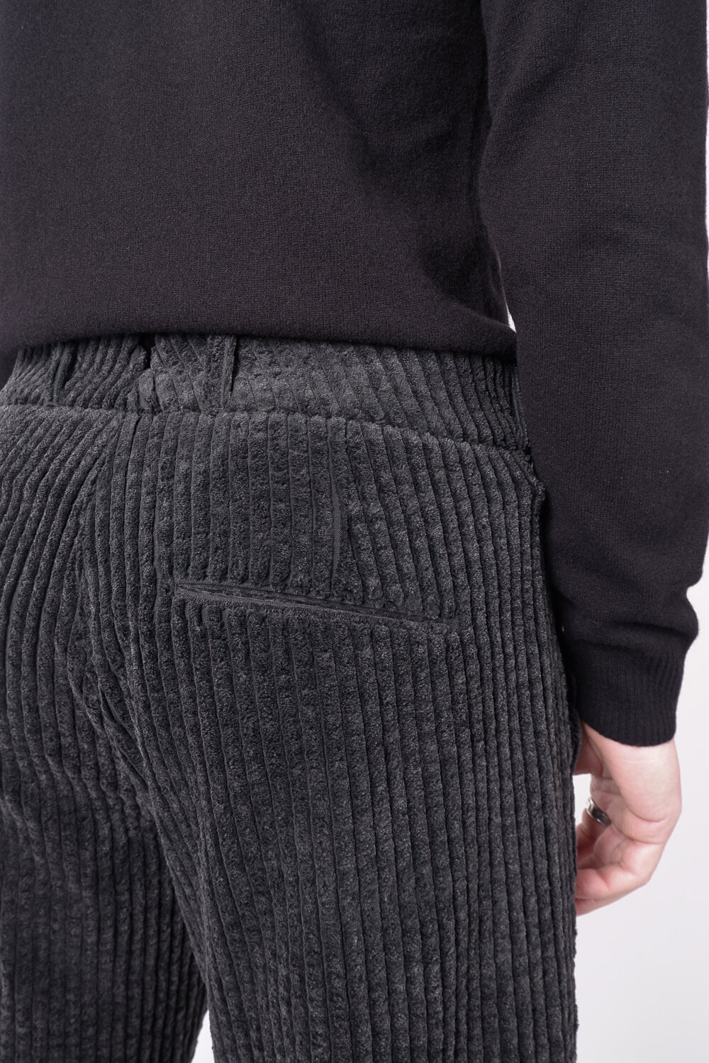 Loose-Fit Corduroy Trouser Charcoal