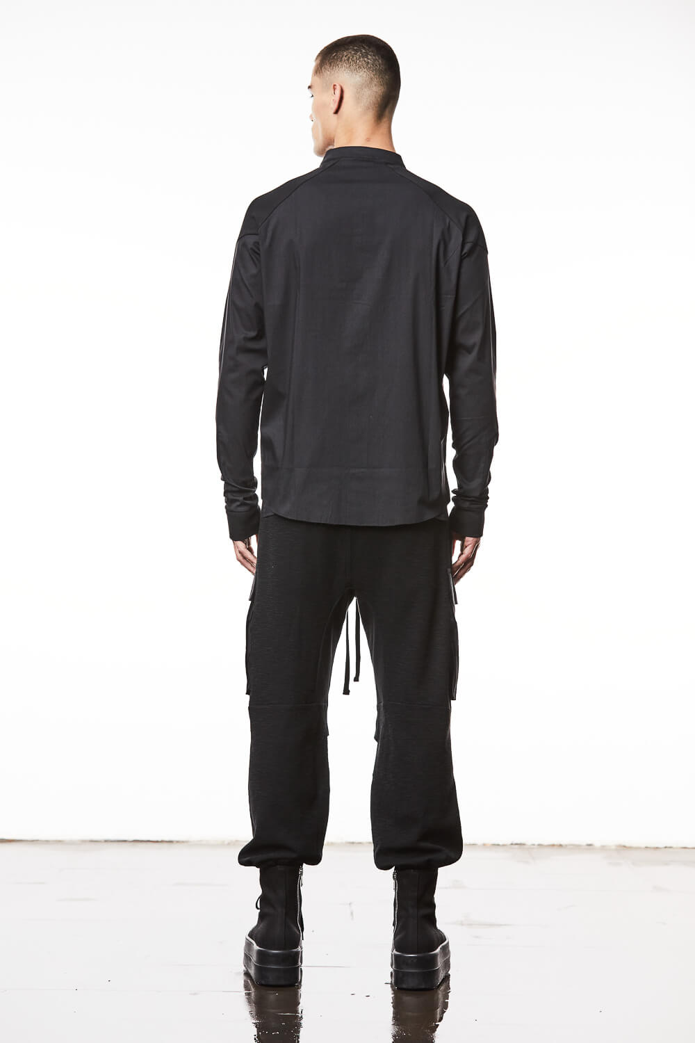 M H 160 Stand Up Collar Shirt Black