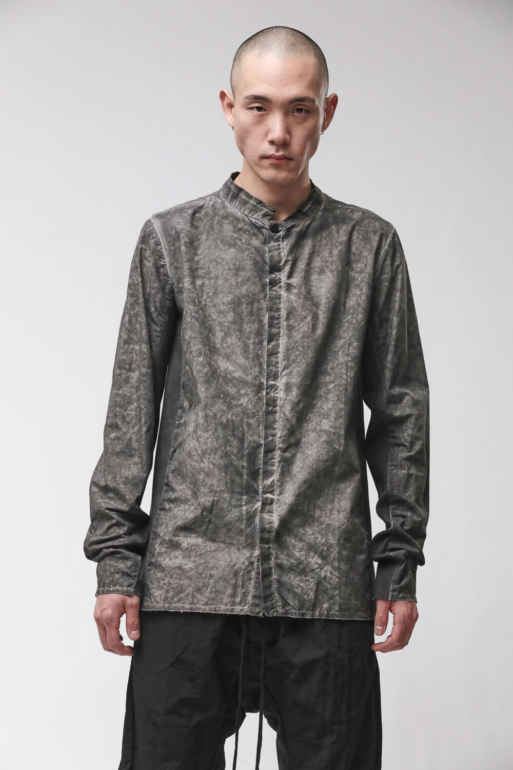M H 184 Raw Hems Stand-Up Collar Shirt Grey