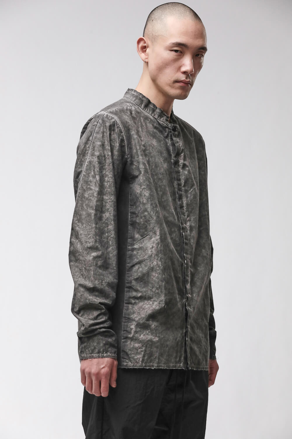 M H 184 Raw Hems Stand-Up Collar Shirt Grey