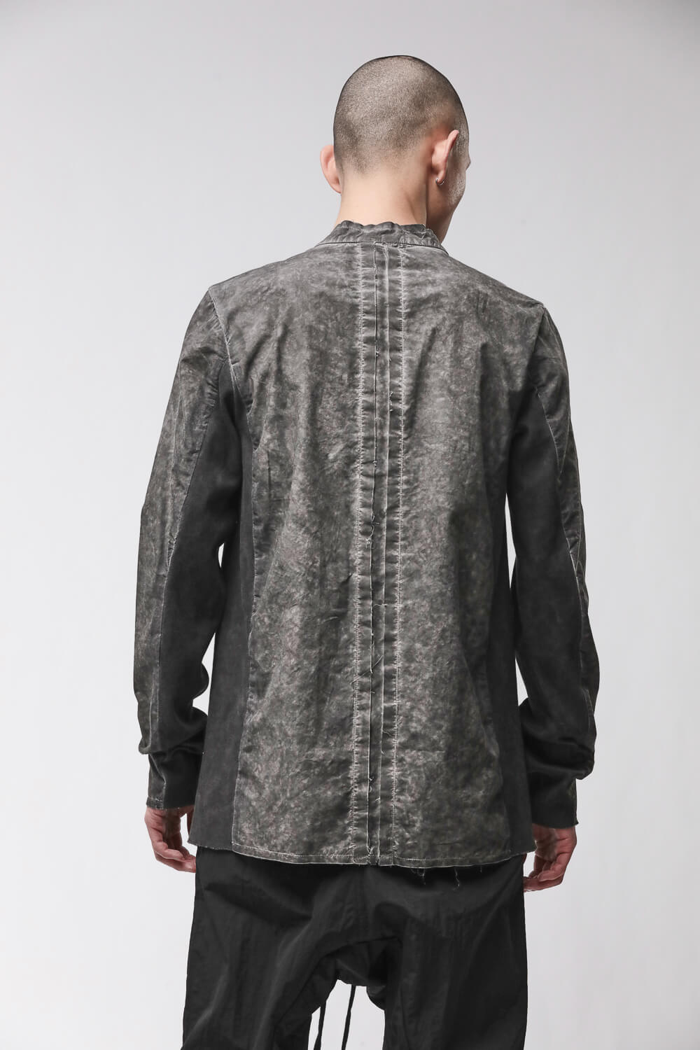 M H 184 Raw Hems Stand-Up Collar Shirt Grey