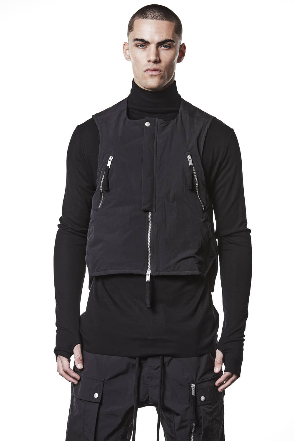 M J 76 Padded Gilet Black
