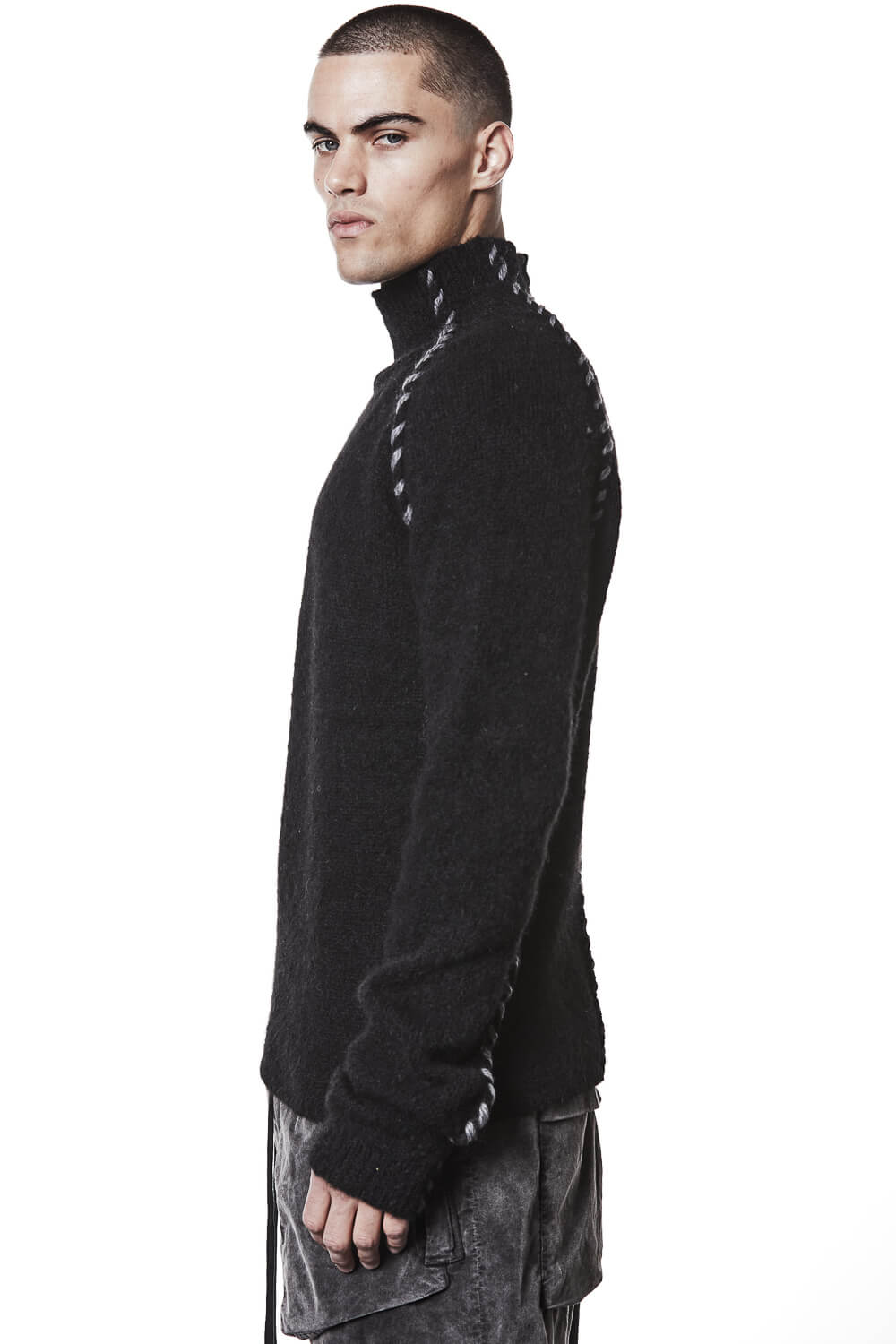M K 125 Alpaca Turtle Neck Knit Black