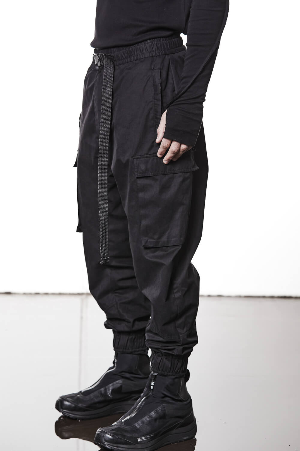 M P 15 Belt Detail Cargo Pants Black