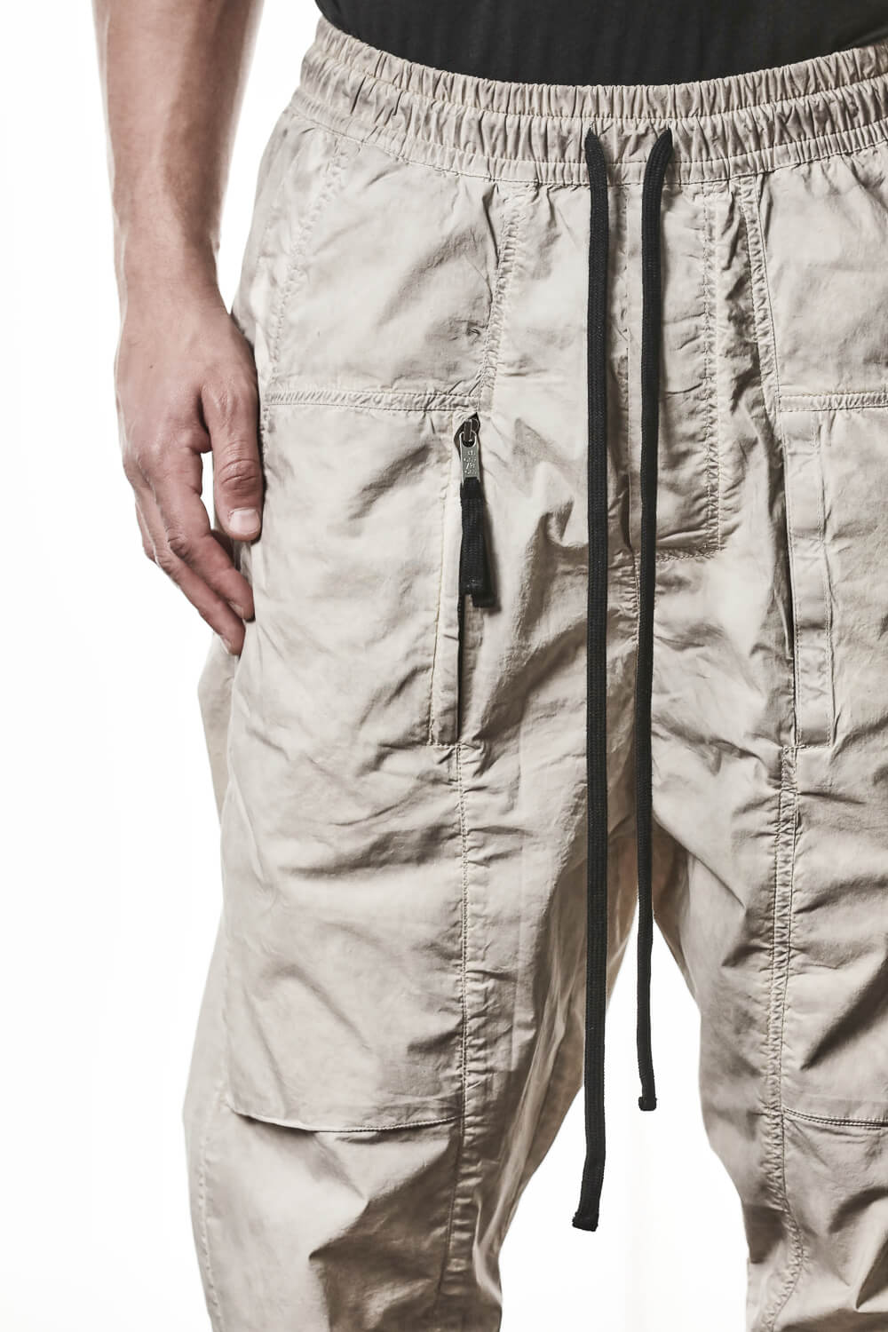 M P 34 Front Patched Pockets Detail Trousers Beige