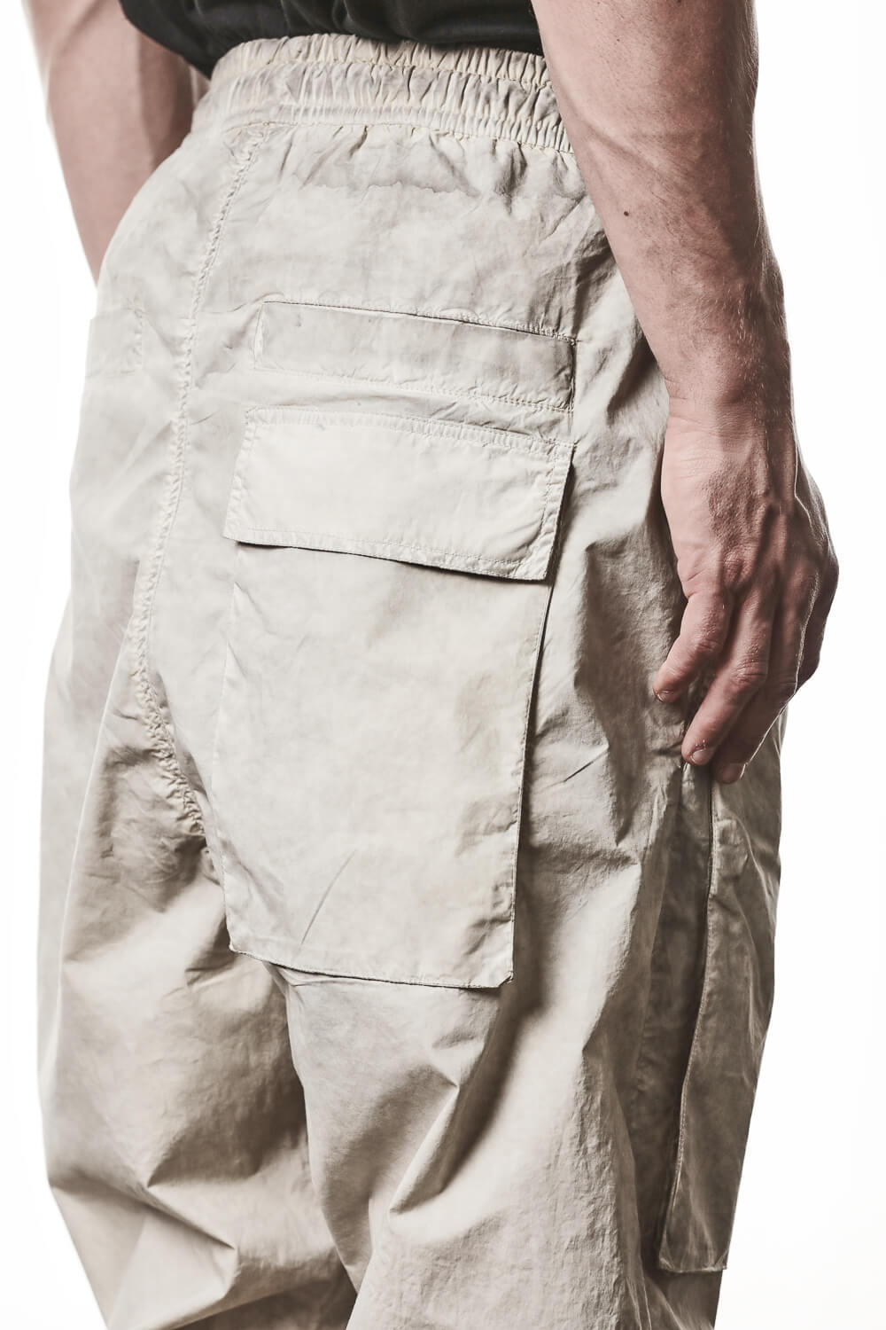 M P 34 Front Patched Pockets Detail Trousers Beige