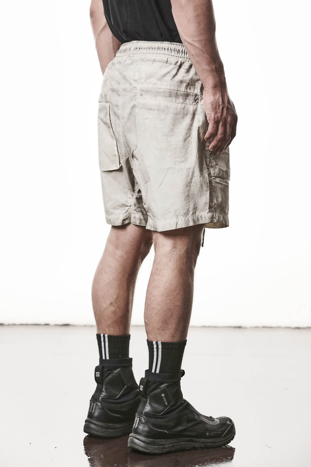 M P 37 Organic Cotton Shorts Beige