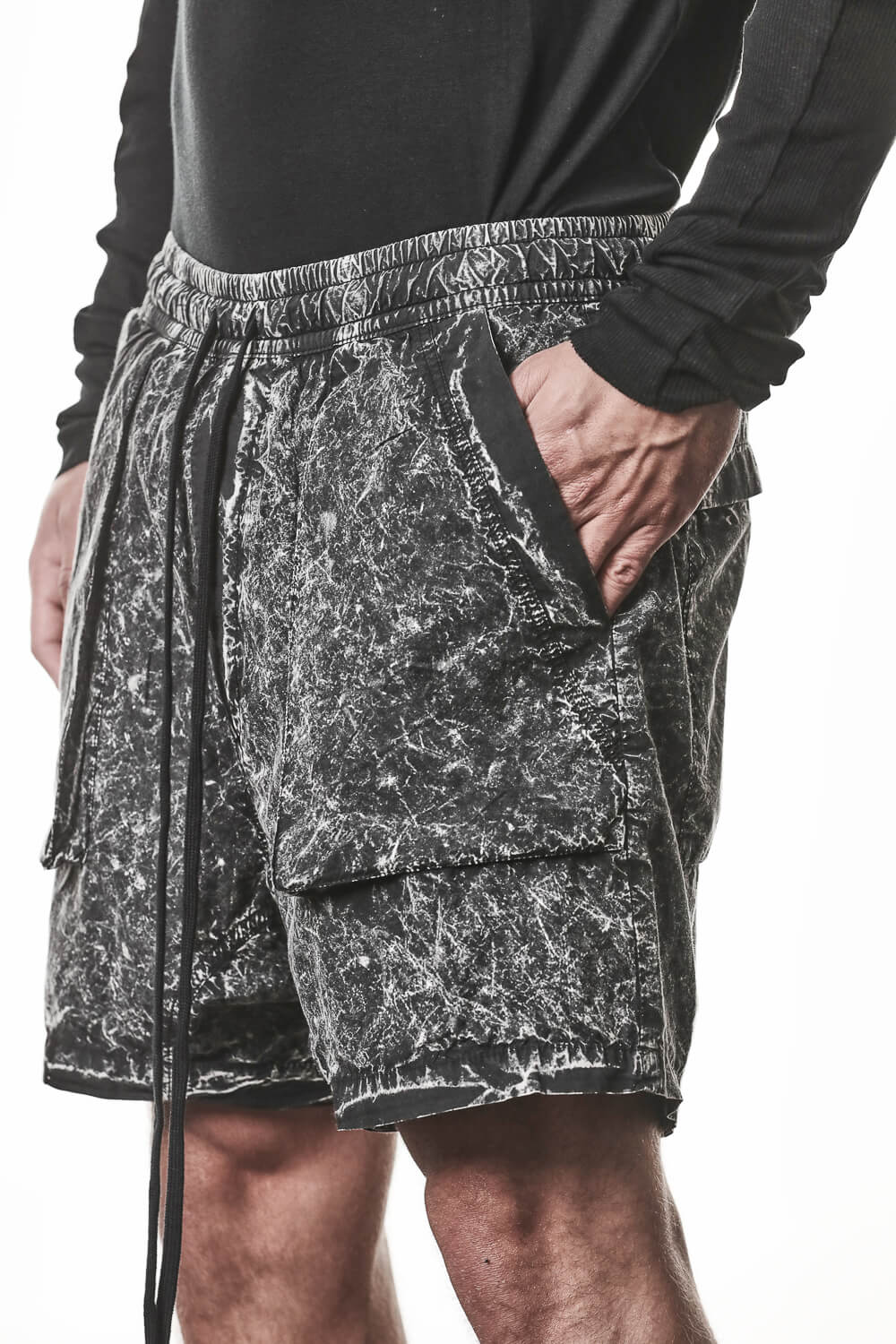 M P 37 Organic Cotton Shorts Black Marble