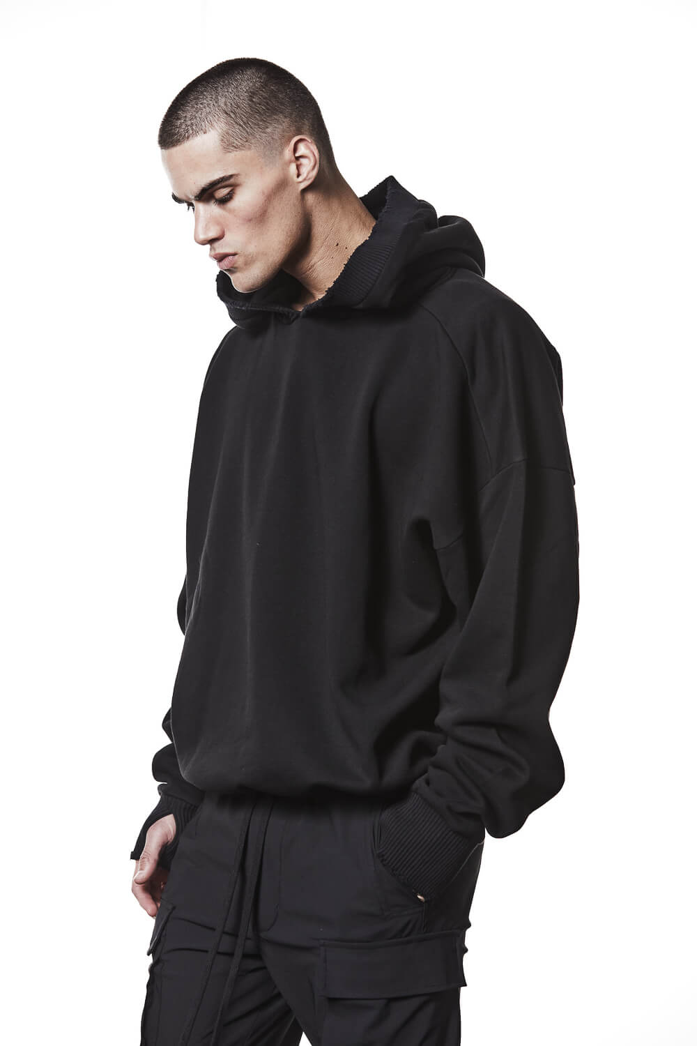 M S 186 Oversized Cropped Hoodie Black