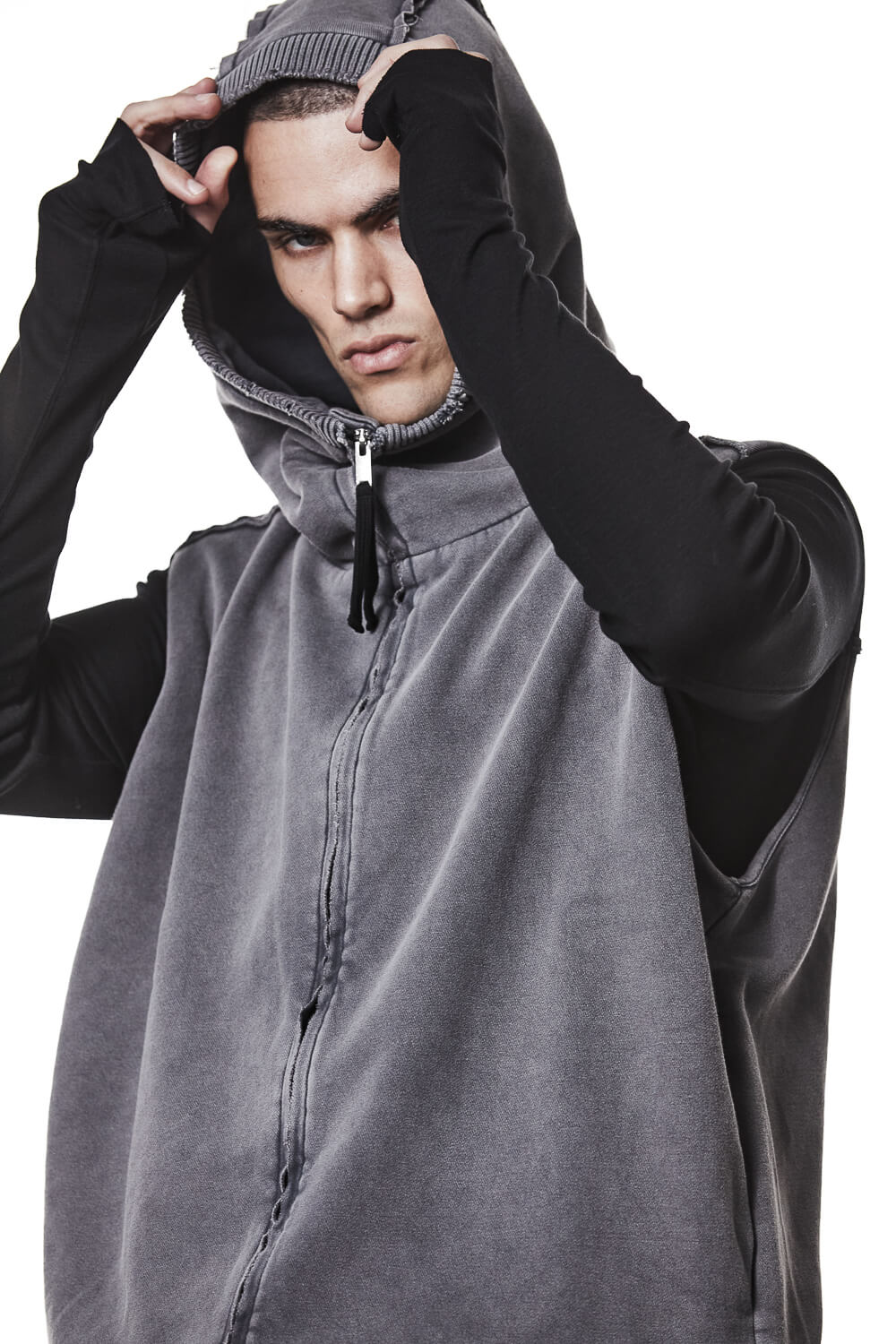 M SJ 684 Zip-Up Sleeveless Hooded Jacket Grey