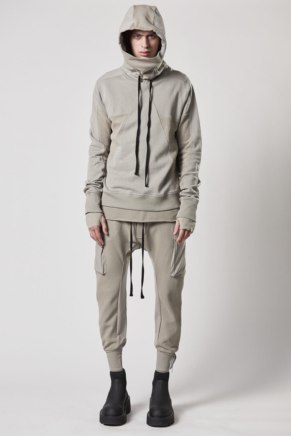 M ST 448 Cargo Sweatpants Sand