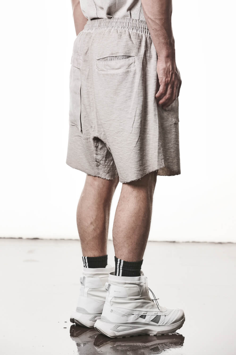 M ST 515 Raw Cut Cotton/Linen Shorts Light Beige