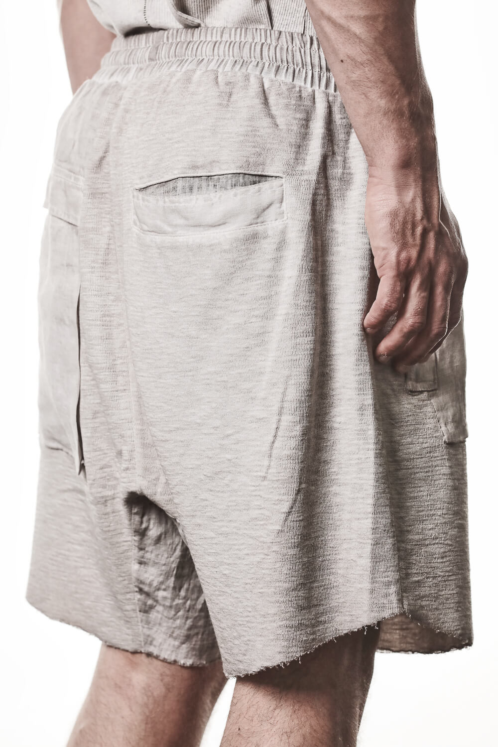 M ST 515 Raw Cut Cotton/Linen Shorts Light Beige