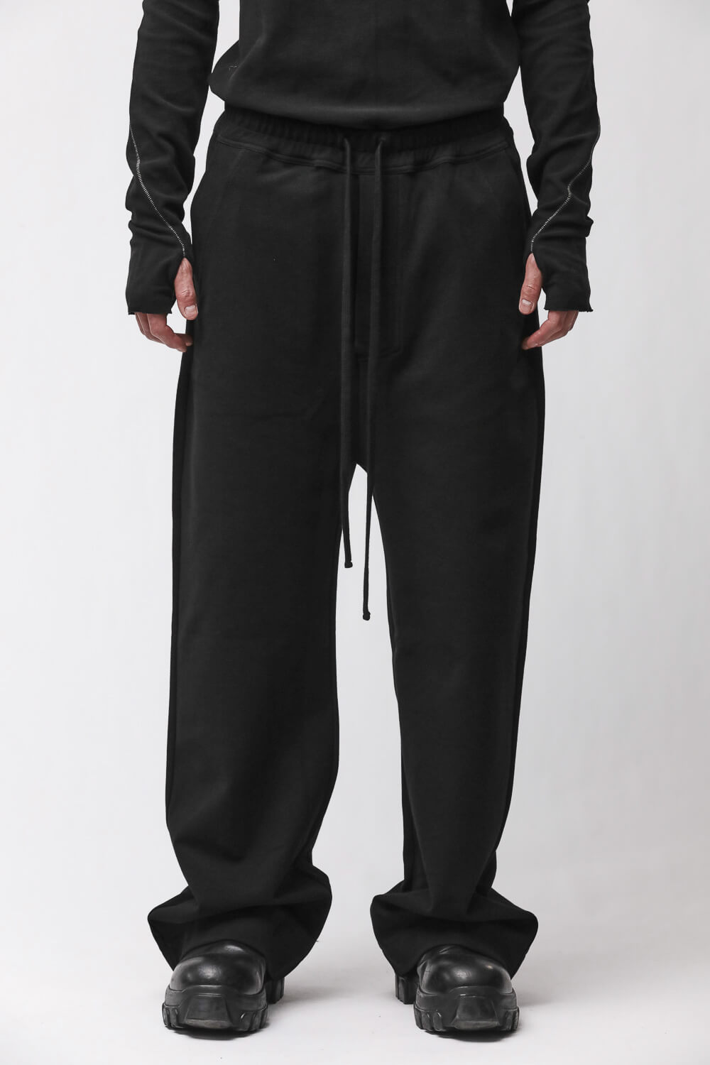 M ST 534 Wide Leg Trousers Black