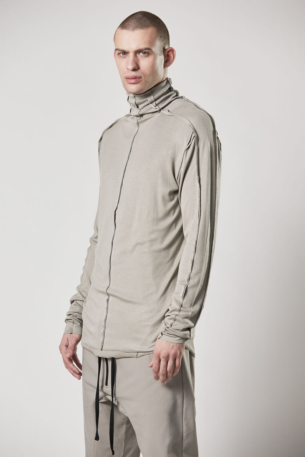 M TS 826 High Neck L/S T-Shirt Sand