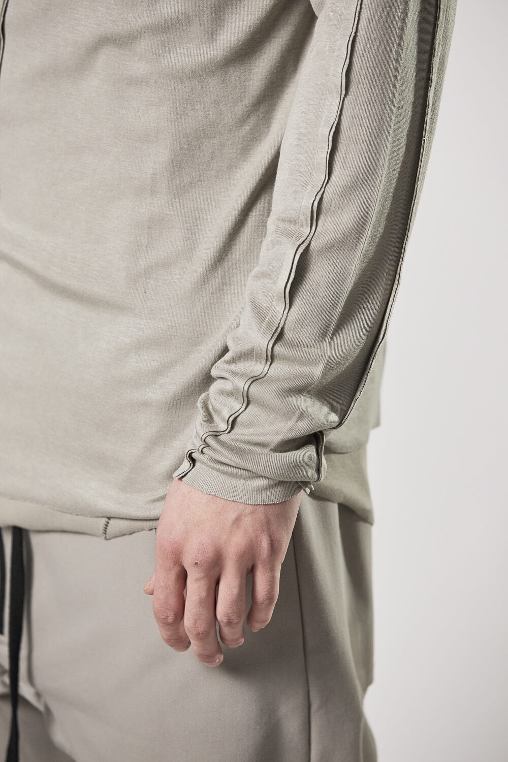 M TS 826 High Neck L/S T-Shirt Sand