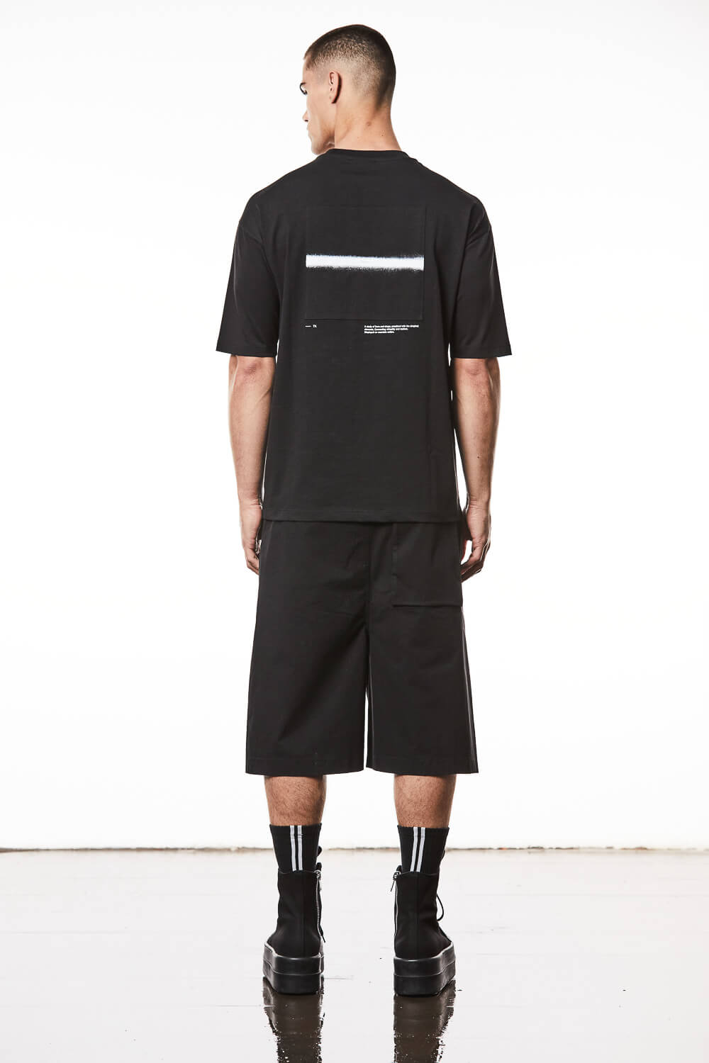 M TS 840 Back Print Loose Fit T-Shirt Black