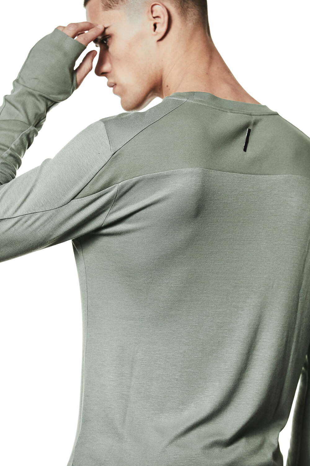 M TS 889 Slim Fit L/S T-Shirt Green