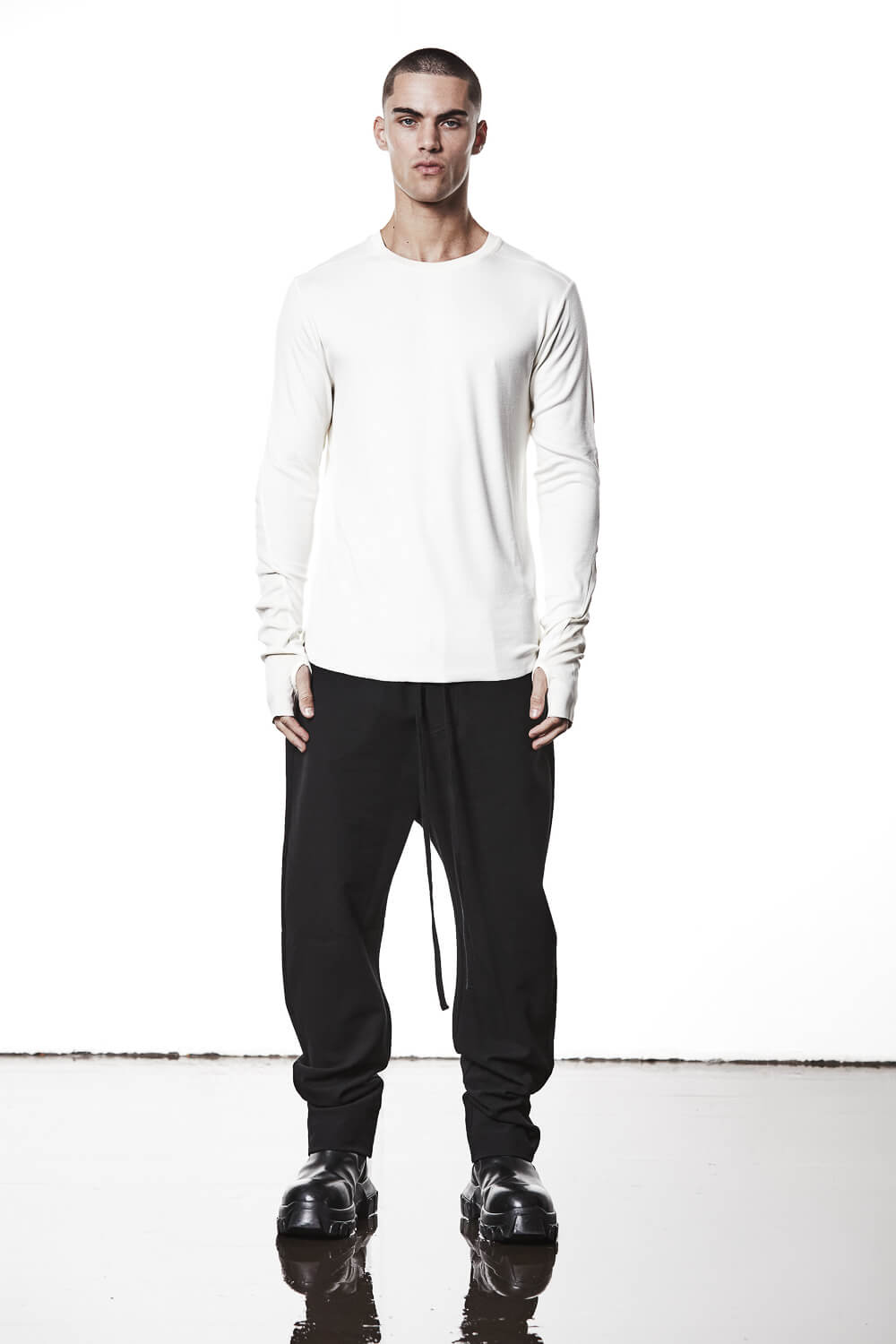 M TS 889 Slim Fit L/S T-Shirt Off White