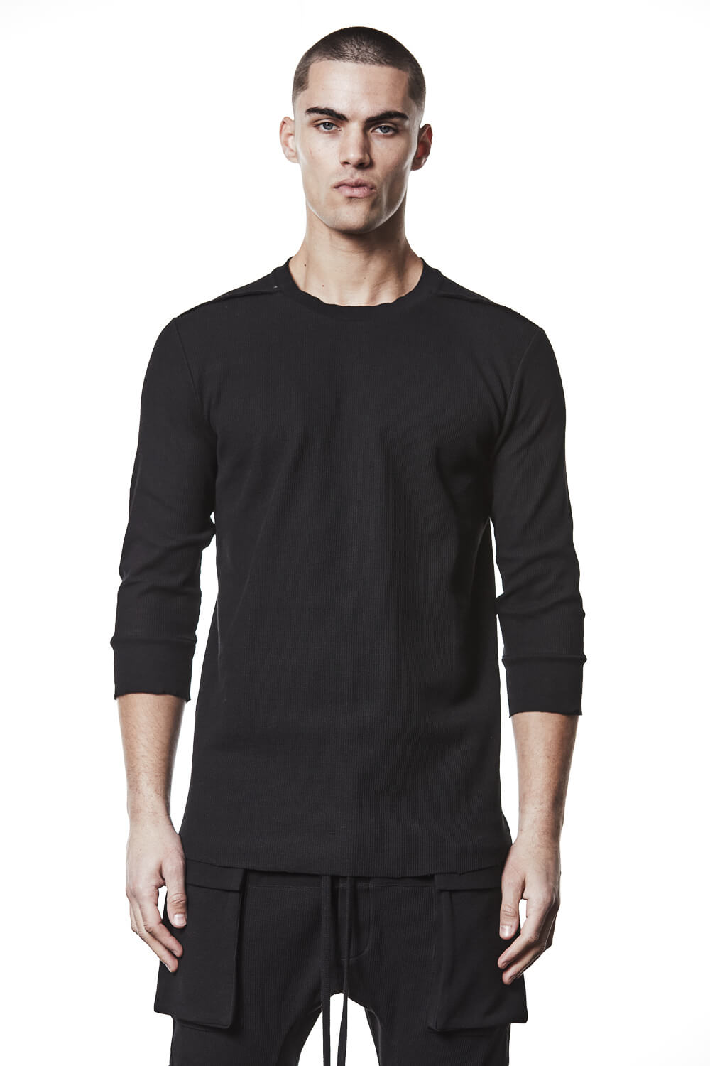 M TS 895 Round Neck L/S T-Shirt Black