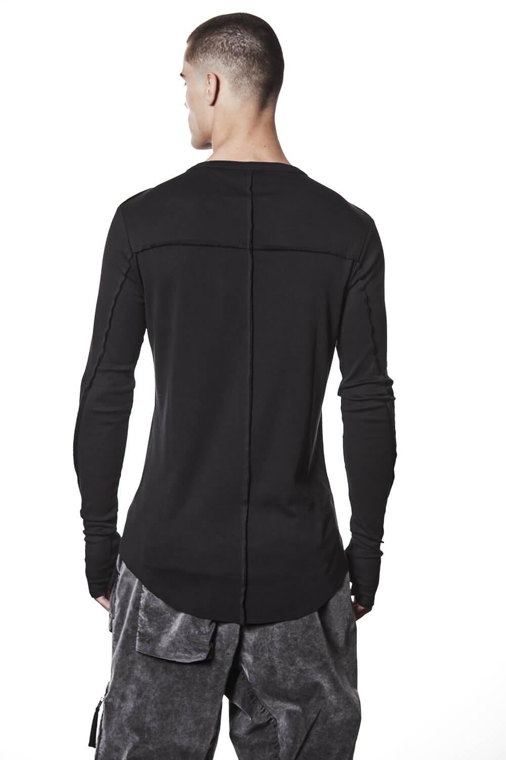 M TS 900 Raw Cut L/S T-Shirt Black