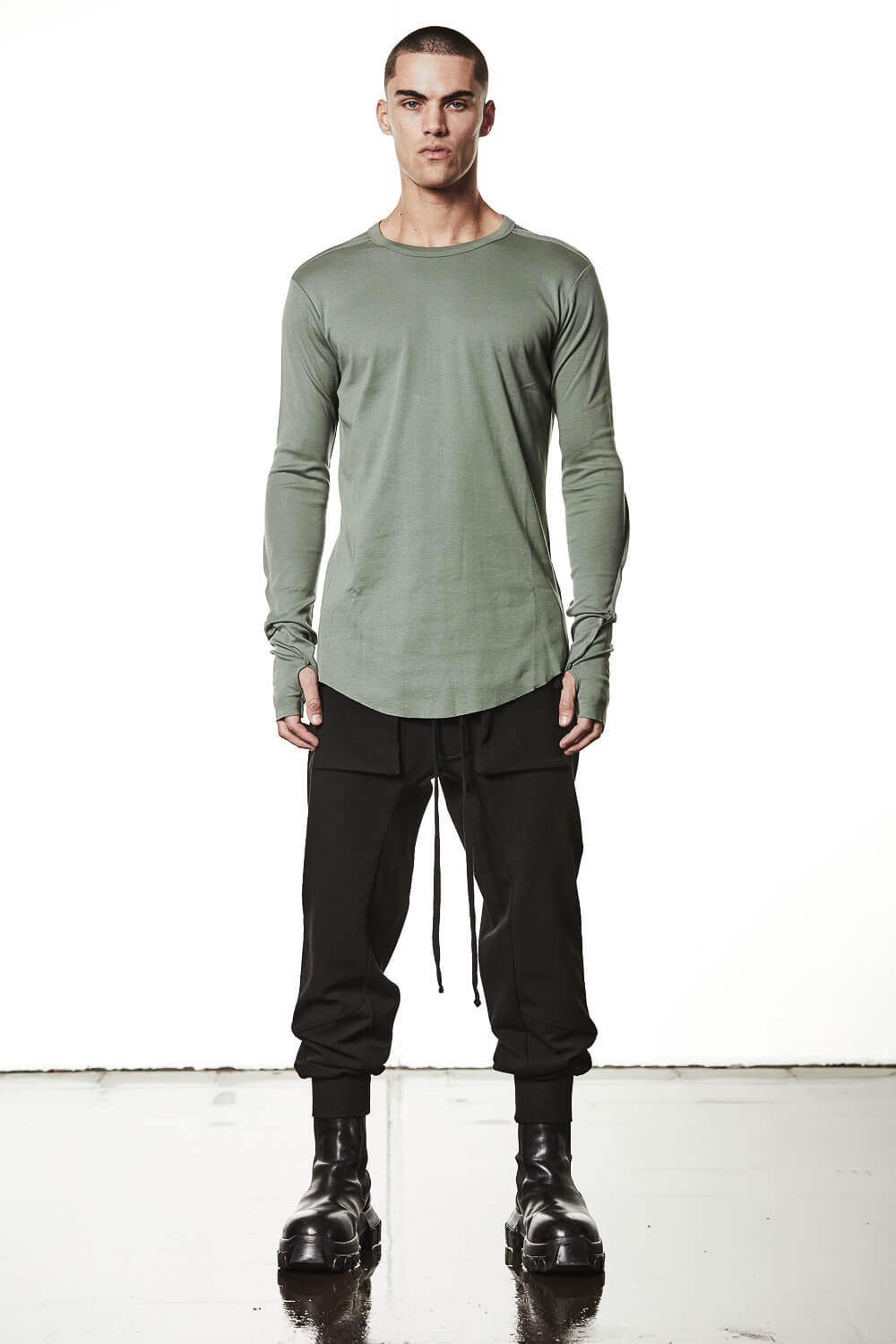 M TS 900 Raw Cut L/S T-Shirt Green