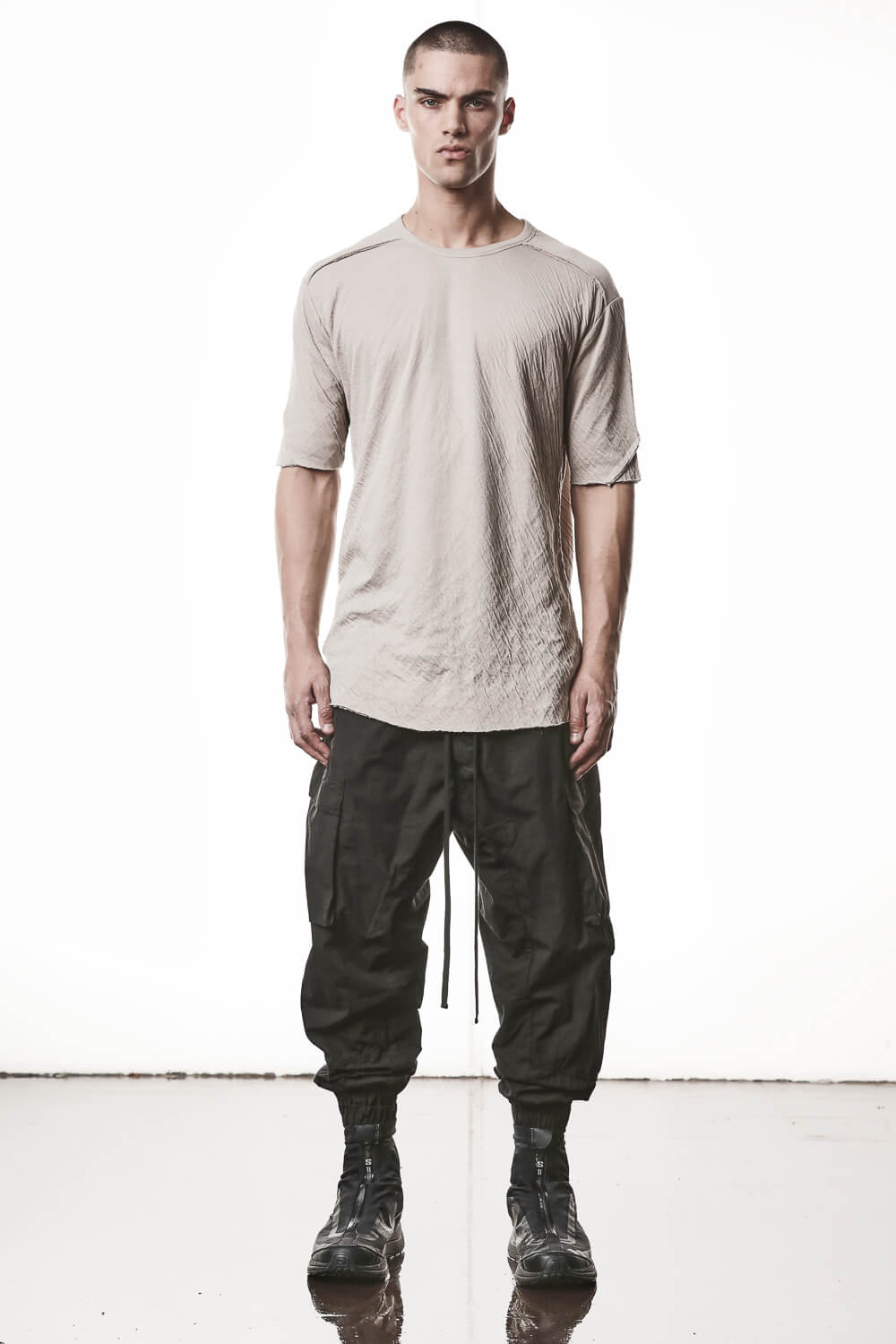 M TS 921 Wrinkle Effect T-Shirt Beige